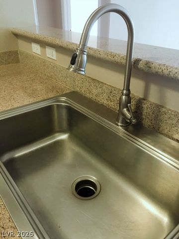 8000 Badura Avenue 2190, Las Vegas, NV 89113