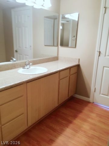 8000 Badura Avenue 2190, Las Vegas, NV 89113