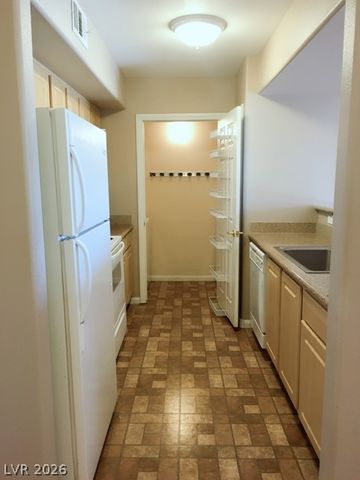 8000 Badura Avenue 2190, Las Vegas, NV 89113