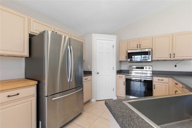 71 SOUTHLAKE DRIVE, Palm Coast, FL 32137