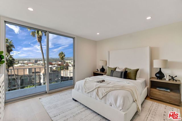 100 S Doheny Drive 705, Los Angeles, CA 90048