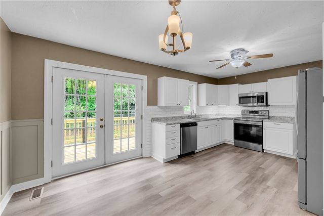 115 McNair Drive, Westminster, SC 29693