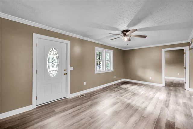 115 McNair Drive, Westminster, SC 29693