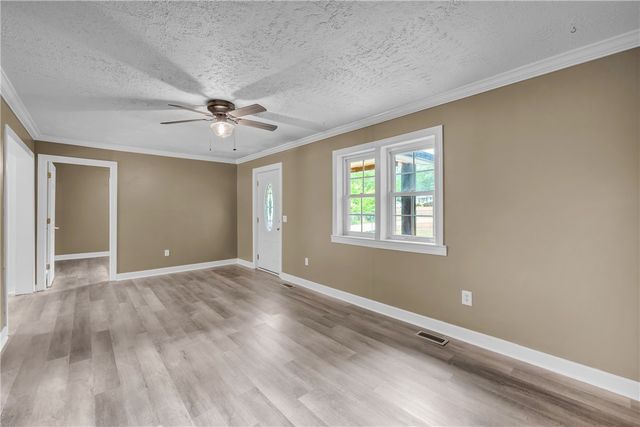115 McNair Drive, Westminster, SC 29693
