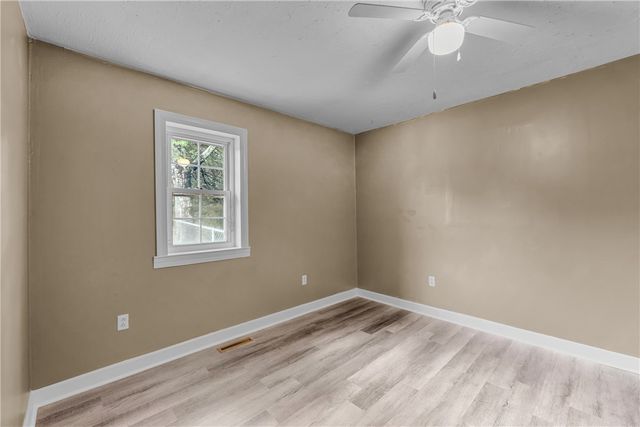 115 McNair Drive, Westminster, SC 29693