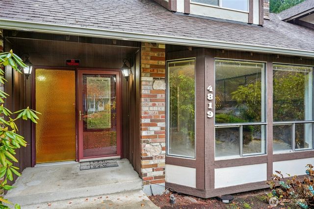 4819 96th Avenue W, University Place, WA 98467