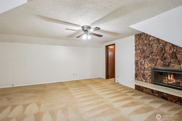 4819 96th Avenue W, University Place, WA 98467