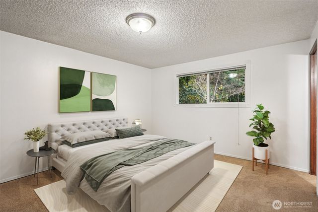 4819 96th Avenue W, University Place, WA 98467