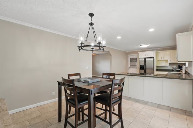 38 Phillips Drive, Fort Oglethorpe, GA 30742