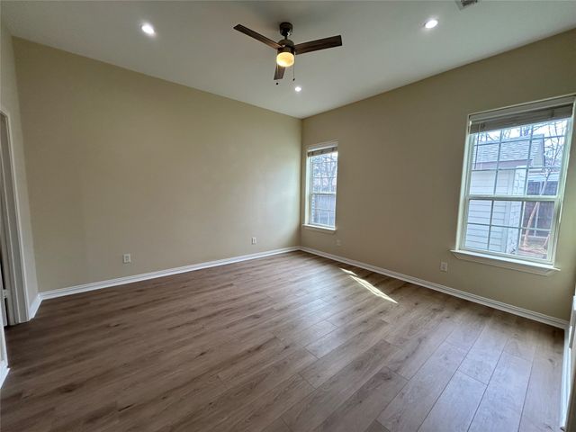 204 Pearl Lane, Lake Dallas, TX 75065