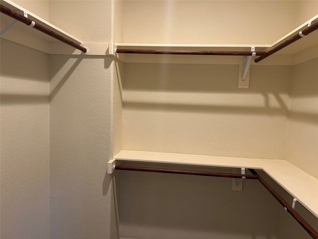 204 Pearl Lane, Lake Dallas, TX 75065