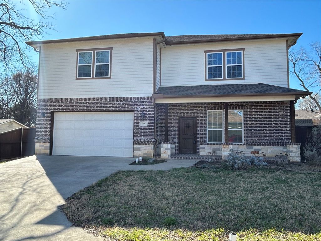 204 Pearl Lane, Lake Dallas, TX 75065