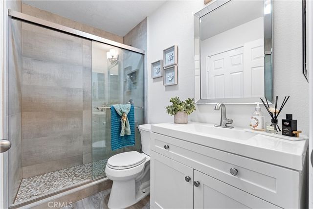 39 Via Ermitas, Rancho Santa Margarita, CA 92688