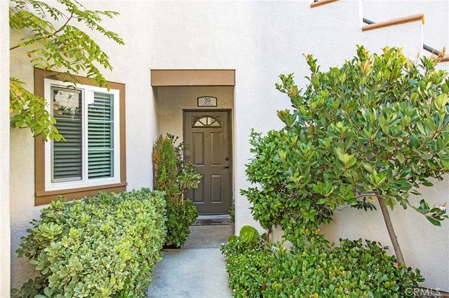 39 Via Ermitas, Rancho Santa Margarita, CA 92688
