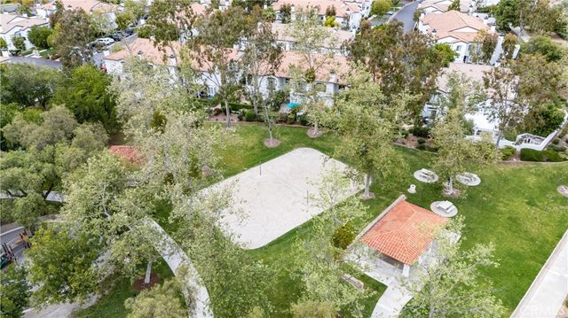 39 Via Ermitas, Rancho Santa Margarita, CA 92688