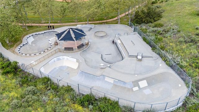 39 Via Ermitas, Rancho Santa Margarita, CA 92688