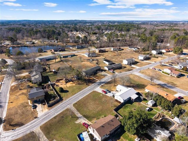 747 Briarwood SW Road, Conyers, GA 30094