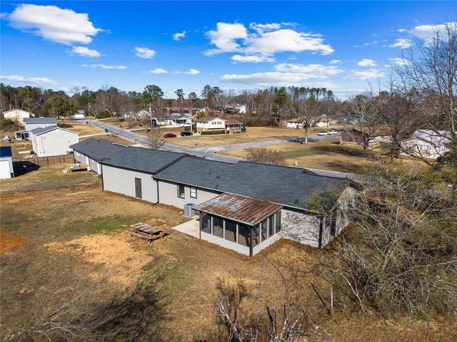 747 Briarwood SW Road, Conyers, GA 30094