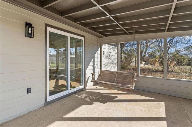 747 Briarwood SW Road, Conyers, GA 30094