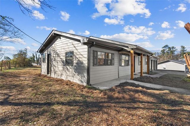 747 Briarwood SW Road, Conyers, GA 30094