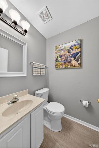 537 White Fence Drive, Wentzville, MO 63385