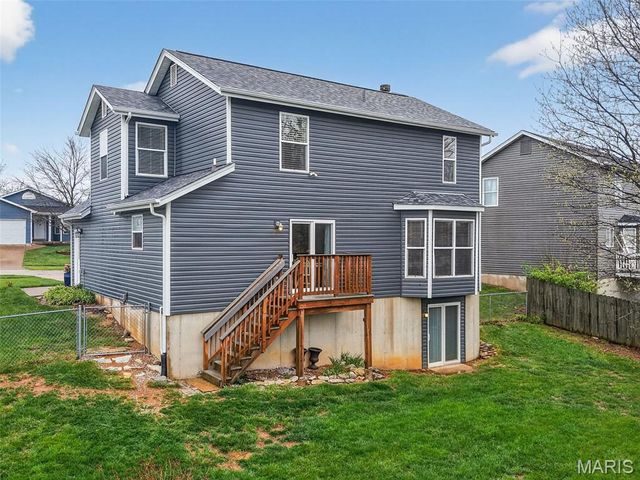 537 White Fence Drive, Wentzville, MO 63385