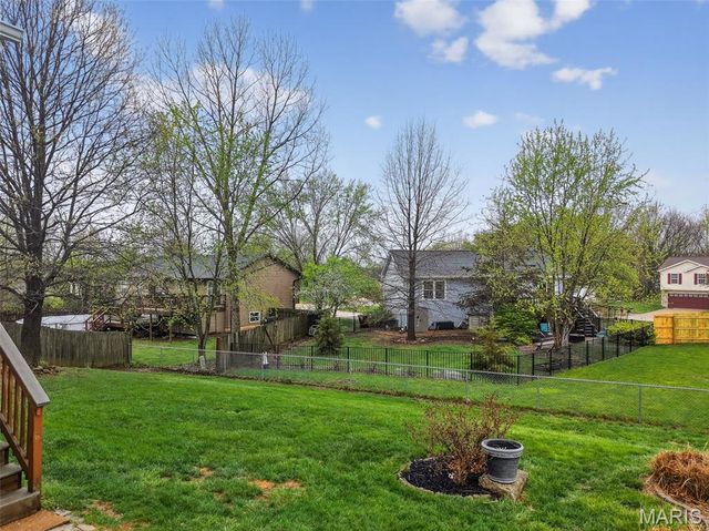 537 White Fence Drive, Wentzville, MO 63385