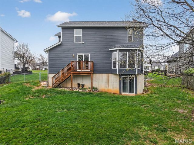 537 White Fence Drive, Wentzville, MO 63385
