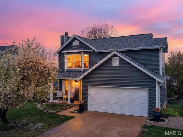 537 White Fence Drive, Wentzville, MO 63385