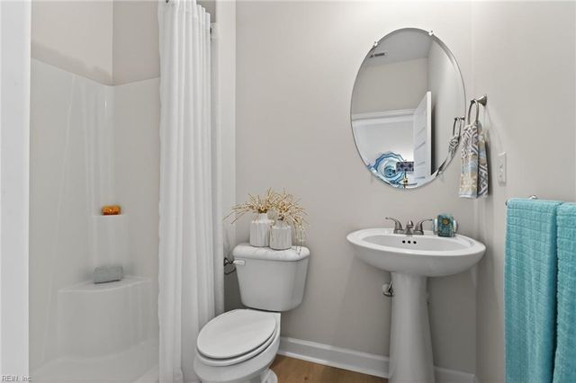 2515 Deal's Creek CT, Chesapeake, VA 23323