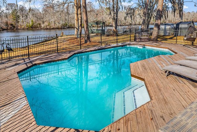 31 Smith Blvd., Myrtle Beach, SC 29588