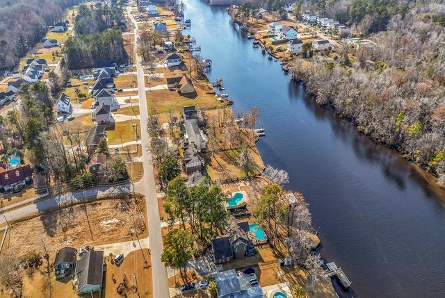 31 Smith Blvd., Myrtle Beach, SC 29588