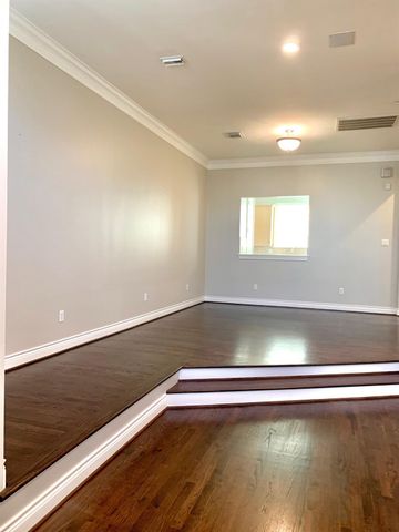 4303 Childress Street, Houston, TX 77005