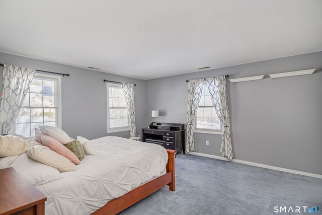 1 Owl Ridge Lane, Newtown, CT 06482