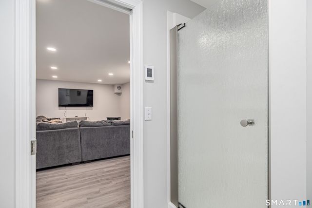 1 Owl Ridge Lane, Newtown, CT 06482