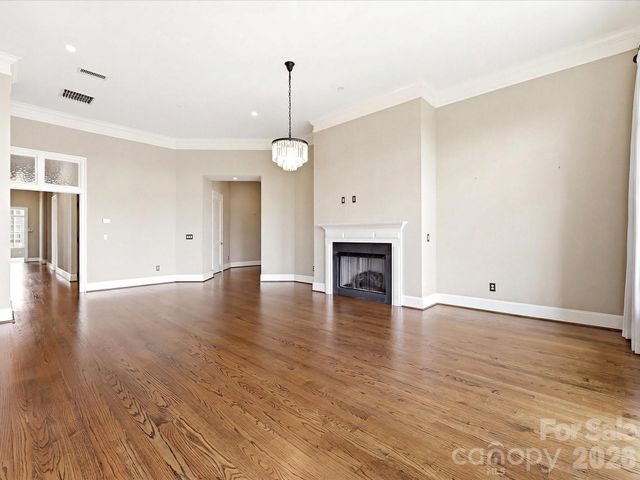2823 Providence Road 280, Charlotte, NC 28211