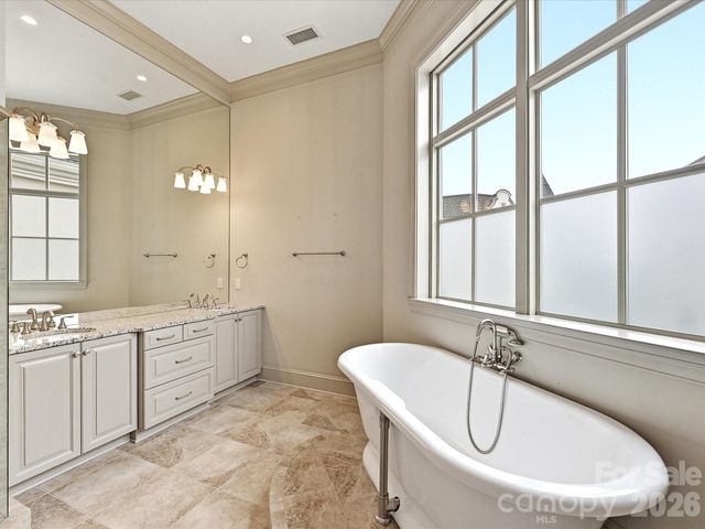 2823 Providence Road 280, Charlotte, NC 28211