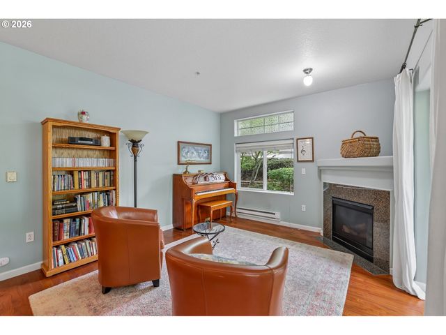 15130 Sw MALLARD Dr 102, Beaverton, OR 97007