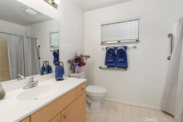 1080 Moon Shadow Court, Hemet, CA 92545