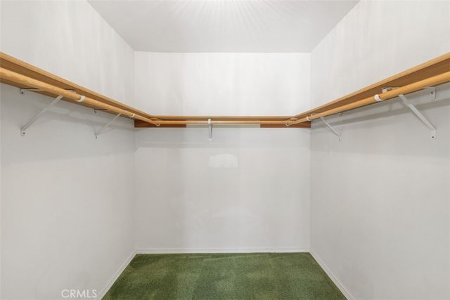 1080 Moon Shadow Court, Hemet, CA 92545