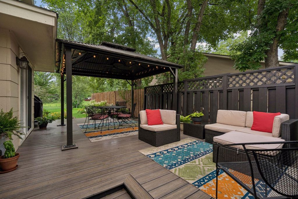 11233 Kentucky Avenue N, Champlin, MN 55316 — photo 2
