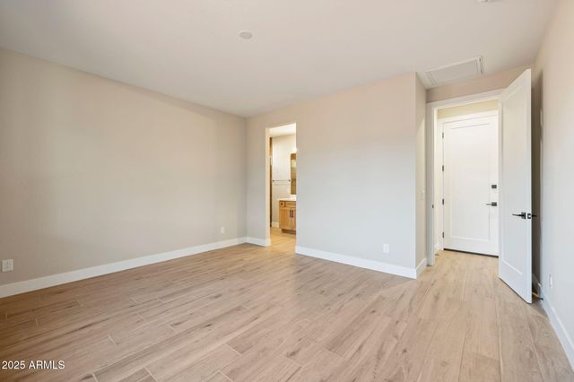 15 CREEK ROCK Circle, Sedona, AZ 86351