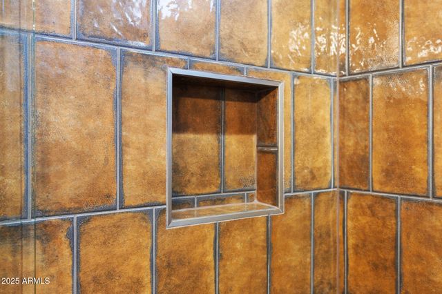 15 CREEK ROCK Circle, Sedona, AZ 86351