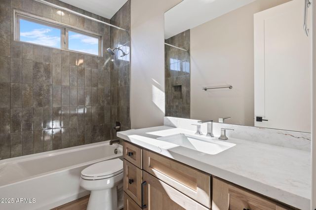 15 CREEK ROCK Circle, Sedona, AZ 86351