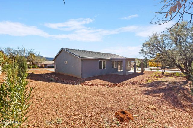 15 CREEK ROCK Circle, Sedona, AZ 86351