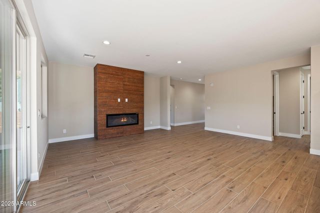 15 CREEK ROCK Circle, Sedona, AZ 86351