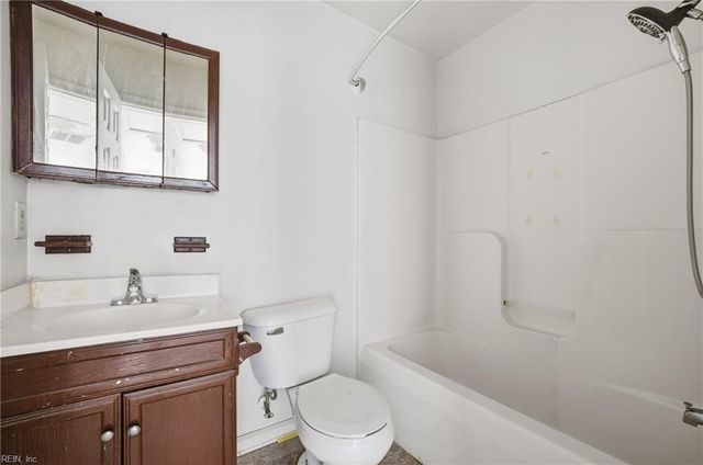 1001 Grayson ST, Norfolk, VA 23523