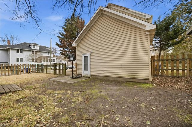 1001 Grayson ST, Norfolk, VA 23523