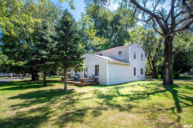 2036 W RICHWOODS Boulevard, Peoria, IL 61604