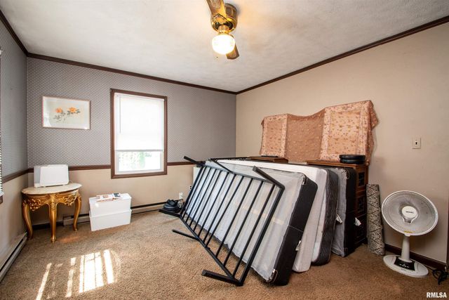 2036 W RICHWOODS Boulevard, Peoria, IL 61604